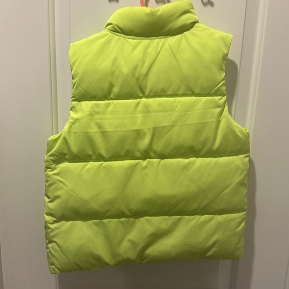 cat and Jack winter vest - Picture 4 of 4